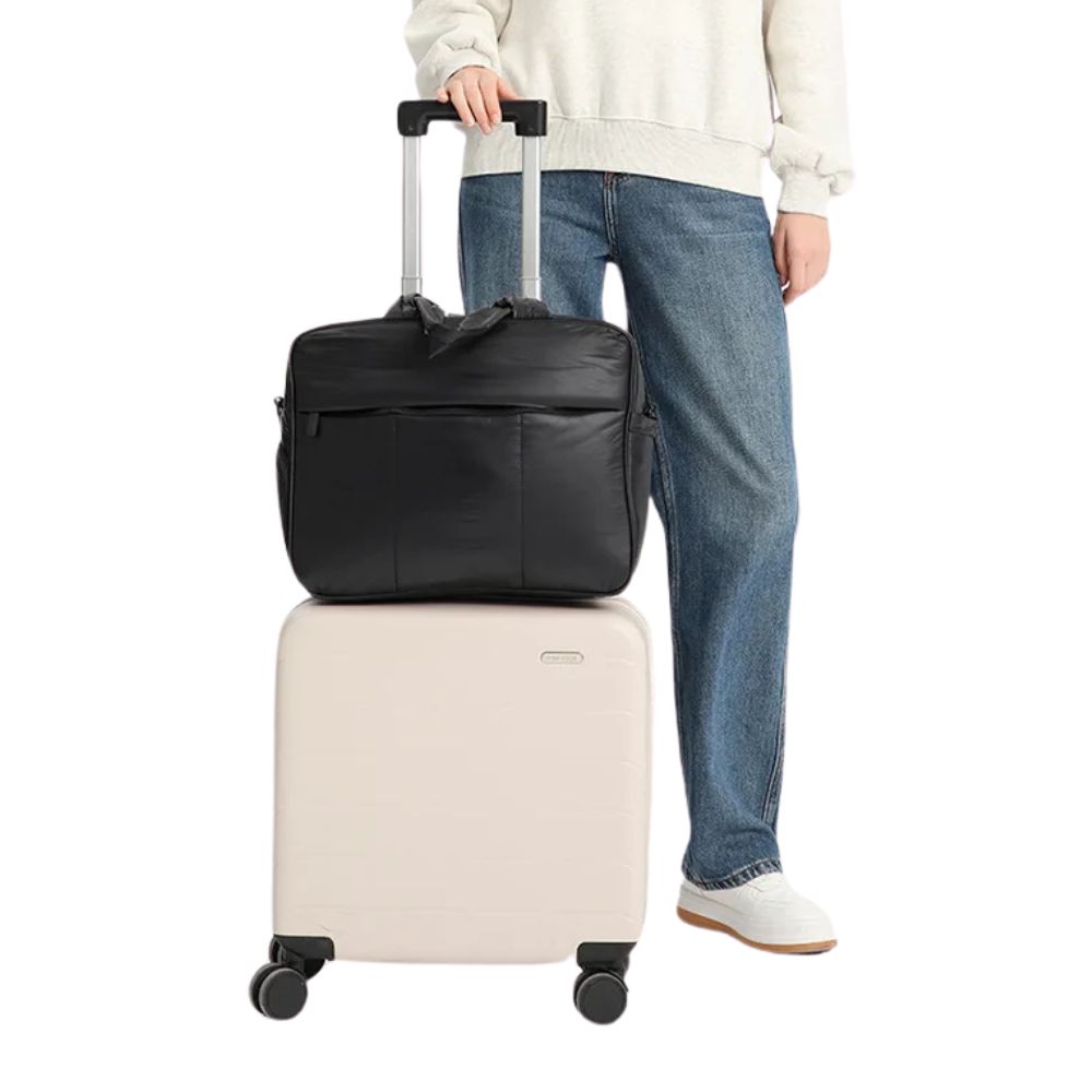 Puffy Schultertasche – Sportlich & Vielseitig für Reisen
